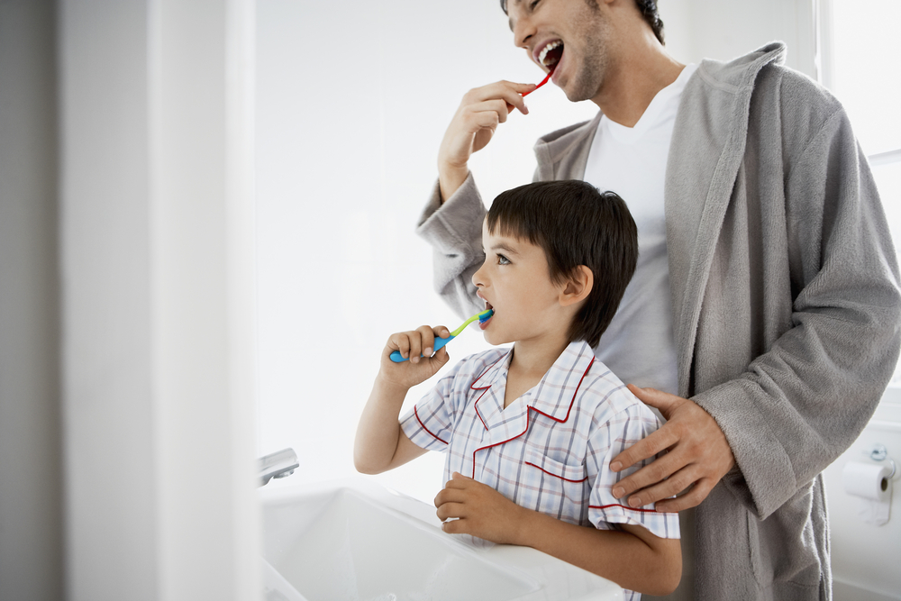 Brushing teeth as a morning routine for school